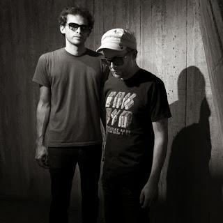 New mash from The Hood Internet