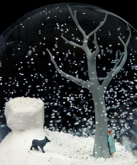 Walter Martin and Paloma Muñoz Scary Snow Globe 