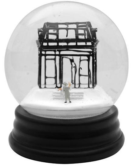 Walter Martin and Paloma Muñoz Scary Snow Globe 