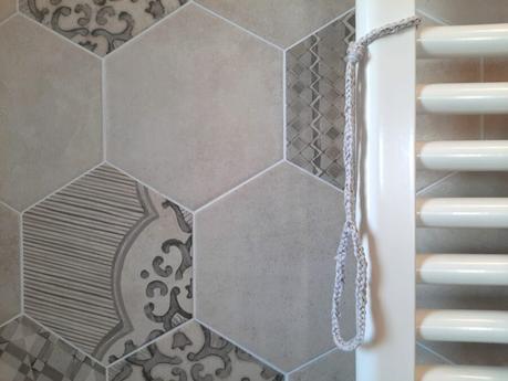 10 easy lucet projects Doorstop or window stopper made with a lucet tool for cordmaking