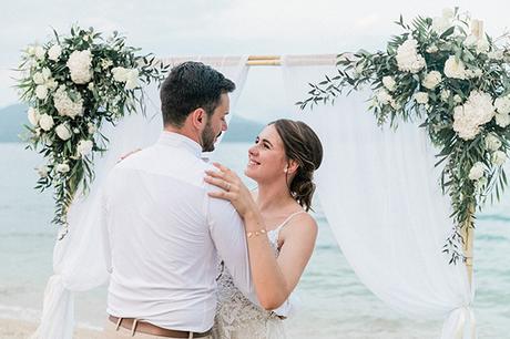 lovely-beach-wedding-breath-of-zorbas-lefkada-fresh-white-florals_44
