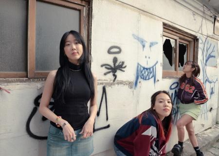 Sailor Honeymoon: Cockroach