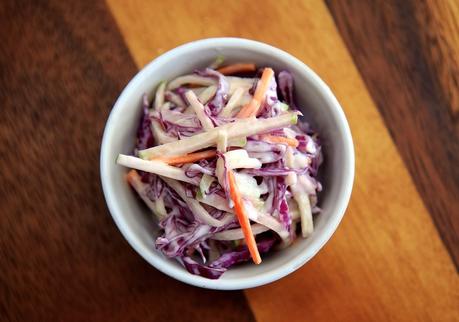 Vegan Recipe - Vegan Coleslaw with Cabbage and Carrots