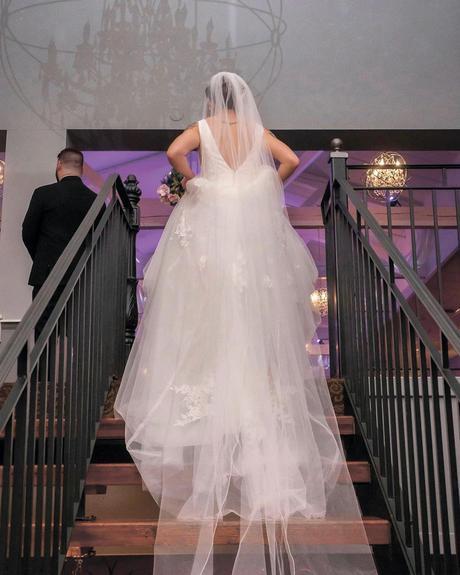 best-wedding-venues-in-philadelphia-bride-indoor