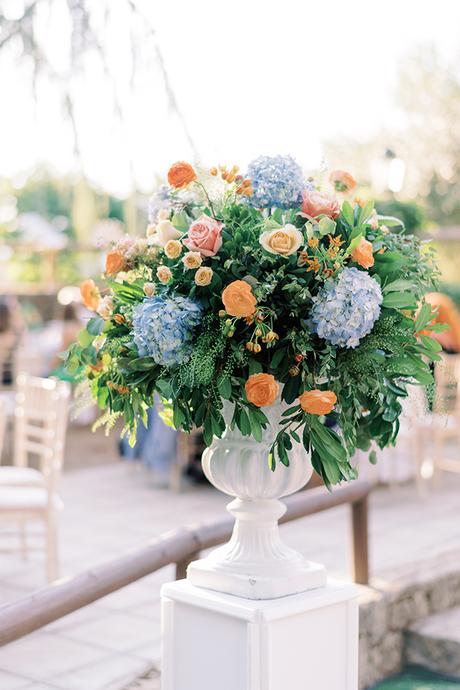 romantic-chic-wedding-corfu-peach-light-blue-blooms_27