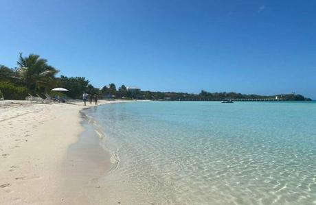 Sapodilla Bay Tranquil Turquoise Haven