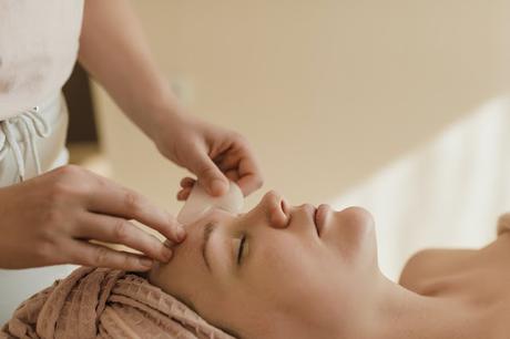 Discover the Transformative Power of Gua Sha for Your Skin