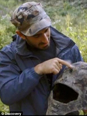 'Eaten alive' of Discovery channel - Rosolie was to be eaten by Anaconda !!