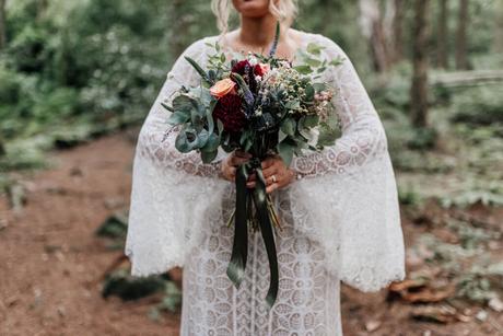 Incorporating Boho Elements into Your Wedding Décor and Accessories