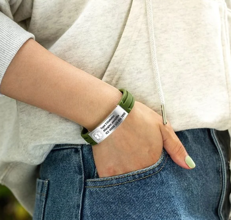 10 Unique Gift Ideas That Will Surprise and Delight Your Grandpa