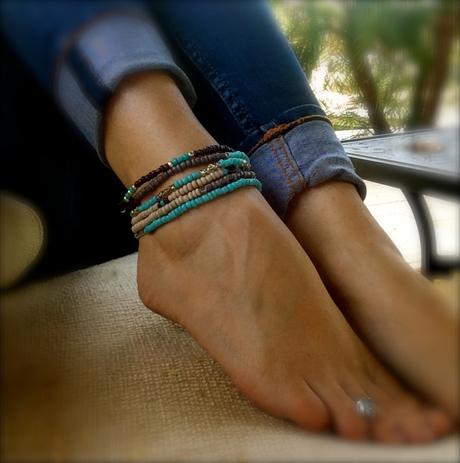 Express Your Inner Free-Spirit: How to Elevate Boho-Chic Look with Beaded Bracelets