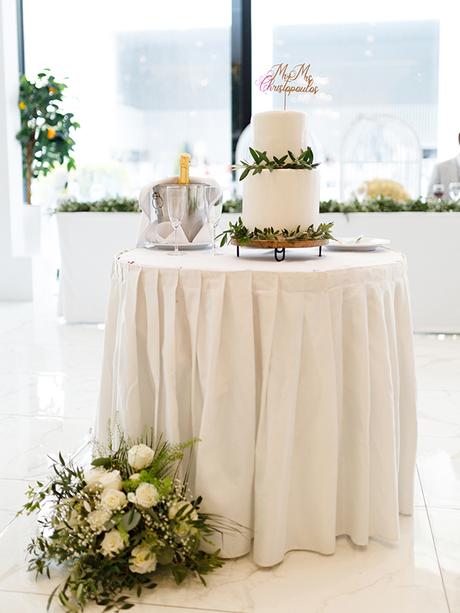 greek-inspired-wedding-decoration-ideas-olive-branches-white-flowers_08x