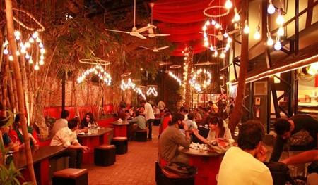Best Unique Cafes In Mumbai
