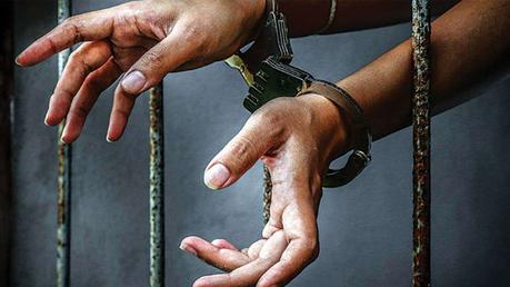 Man who deceived promising jobs abroad arrested