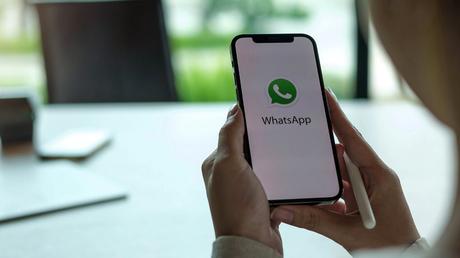 WhatsApp Screen Sharing during video calls