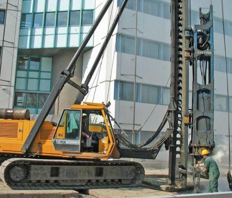 Piling Machine Can Help Build Foundations Quickly And Accurately, W Can Speed Up Construction Timelines And Reduce Costs Piling Machine Can Help Build Foundations Quickly And Accurately, W Can Speed Up Construction Timelines And Reduce Costs