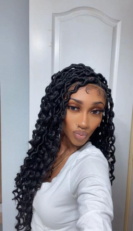 Fashion Trends: the Most Popular Wig Styles and Colors in 2023