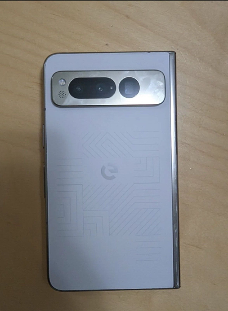 Google Pixel Fold Felix Prototype Spotted