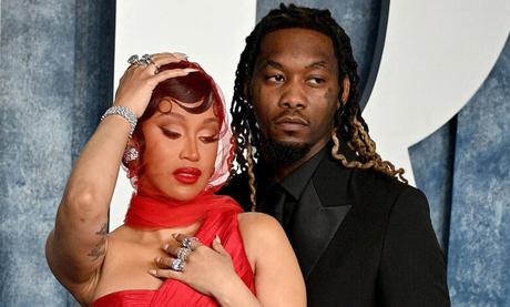 American Rapper, Offset Calls Out Wife, Cardi B For Sleeping With Member of His Team