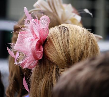 How to Look Your Best for a Day at the Races