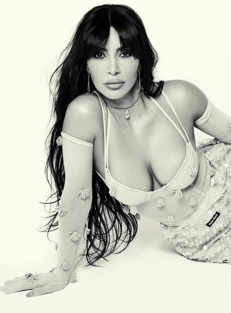 Kim Kardashian Turns Up the Glam for Vogue Italia