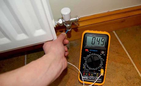 balancing a radiator temperature reading
