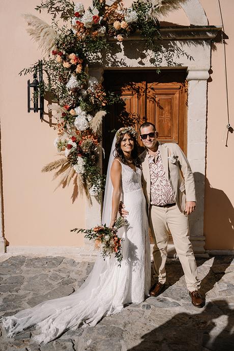 boho-fall-wedding-crete-lovely-pampas-grass-rustic-details_21