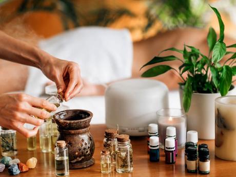 ayurvedic-spa-treatment-with-traditional-herbs-and-oils