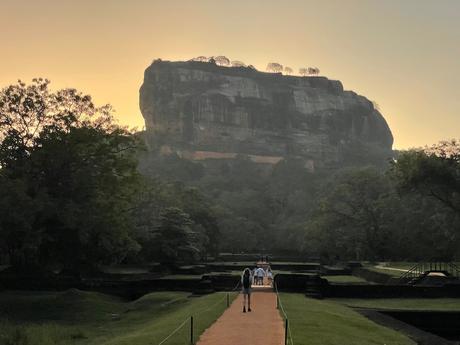 entrance-to-sigiriya-rock-before-dawn-best-things-to-do-in-sigiriya