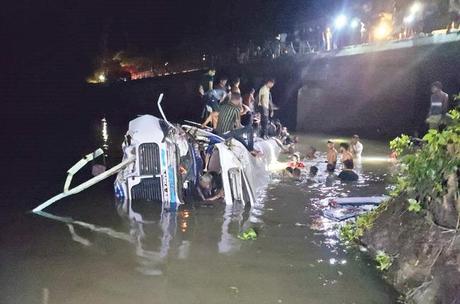 Driving at excessive speed with broken spring leaf, investigations reveal z p01 Driving