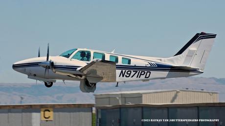 Raytheon Beechcraft Baron 58