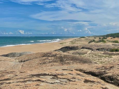 okanda-beach-next-to-kumana-national-park