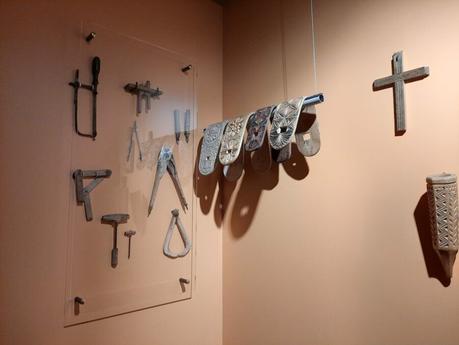 MAV - Museo dell'Artigianato Valdostano di tradizione: the carver's works and tools