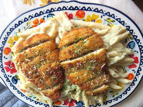 Crispy Chicken with Creamy Garlic Pasta