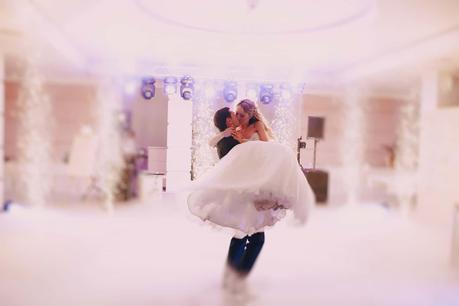 Tips and Tricks for Beginners: Master Your First Dance Tips and Tricks for Beginners: Master Your First Dance