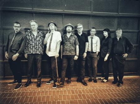 The Vanrays: Put It Out