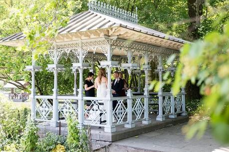 Hannah and Scott’s Elopement Wedding in the Ladies’ Pavilion