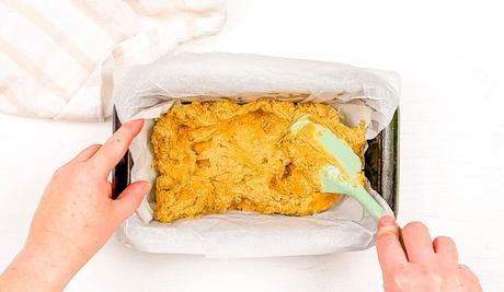 Coffee And Walnut Loaf Cake