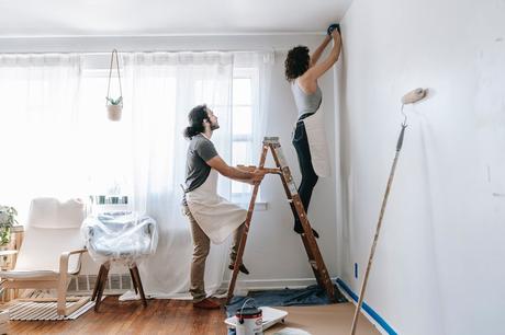 Should You Plaster Your Walls or Use Lining Paper? Understand the Pros and Cons of Each
