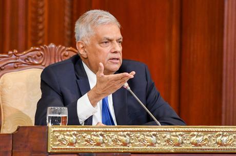 Ranil Wickremesinghe Lakehouse gayan abeykoon002