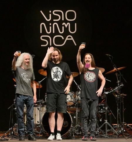The Aristocrats: show in Istanbul  added