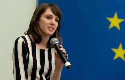 Jennifer Cafarella Biography: Age, Height, Education, Wiki, Net Worth, Family