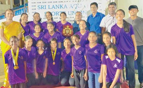 Bishop’s College diving team: Front Row from left: Nethanya de Silva, Keira Thumbawila, Tianna Silva, Rahaa Rizvi, Aleena Aniff, Areli Silva, Yashnia Rajanikanth, Githmini Liyanage, Kemdini Ramanan. Middle row from left: Sineli Weerakoon, Imaaya Perera, Yashodha Pilapitiya, Aneeqa Aniff. Back Row from left: Sivamalini Selvarajah (TIC), Shania Silva, Selina Silva (Co-Vice Captain), Vinaya Perera(Co-Vice Captain), Kithmi Marambe (Captain), SLASU General Secretary Mahinda Liyanage and Committee Member Dhanaji de Silva, Coach Kasun de Silva, Assistant Coach Akshay Randeepa.