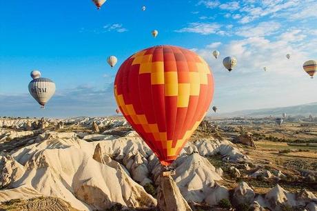 Hot Air Balloon Ride: Soar Above the Landscape