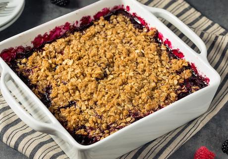 Grandma's Mixed Berry Crunch