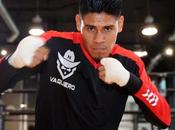 Emanuel Navarrete Biography: Age, Height, Record, Wife, Children, Worth