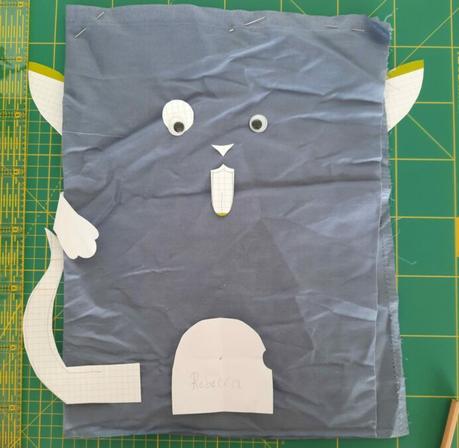 Paper mockups to make my cat bag