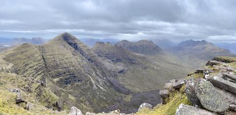 panoramic-view-of-torridon-mountains