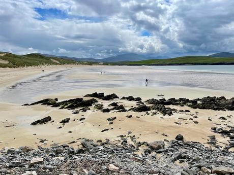 amazing-white-sand-beach-near-durness