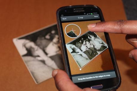 How-to-scan-and-archive-your-old-printed-photos